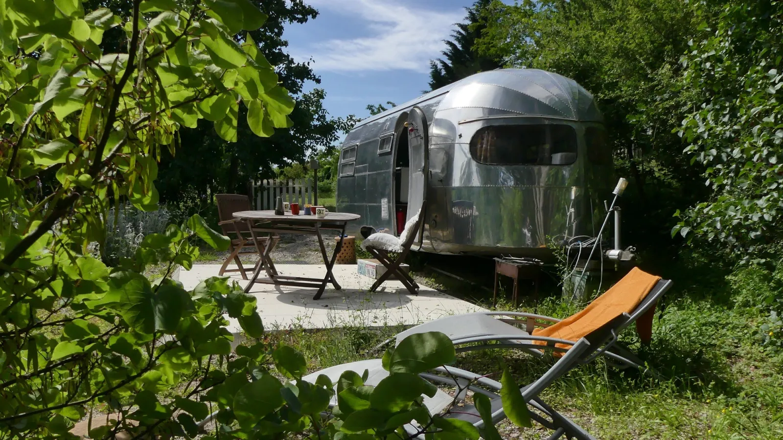 Airstream Naïa 1949, caravane à Manses