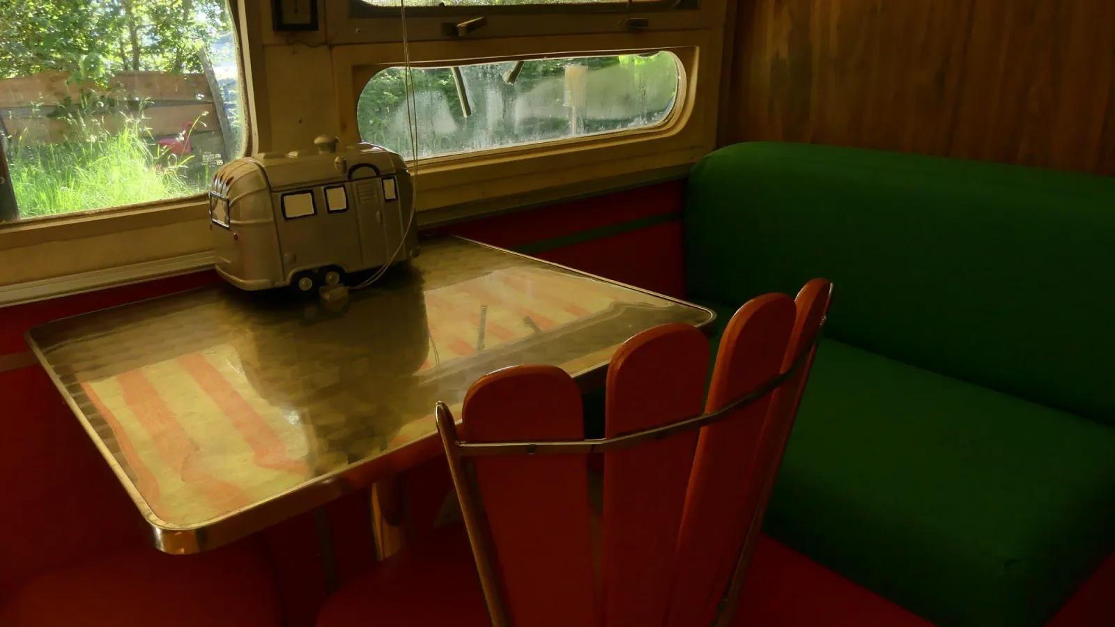 Airstream Summer Suite 1985 à Manses, photo 3
