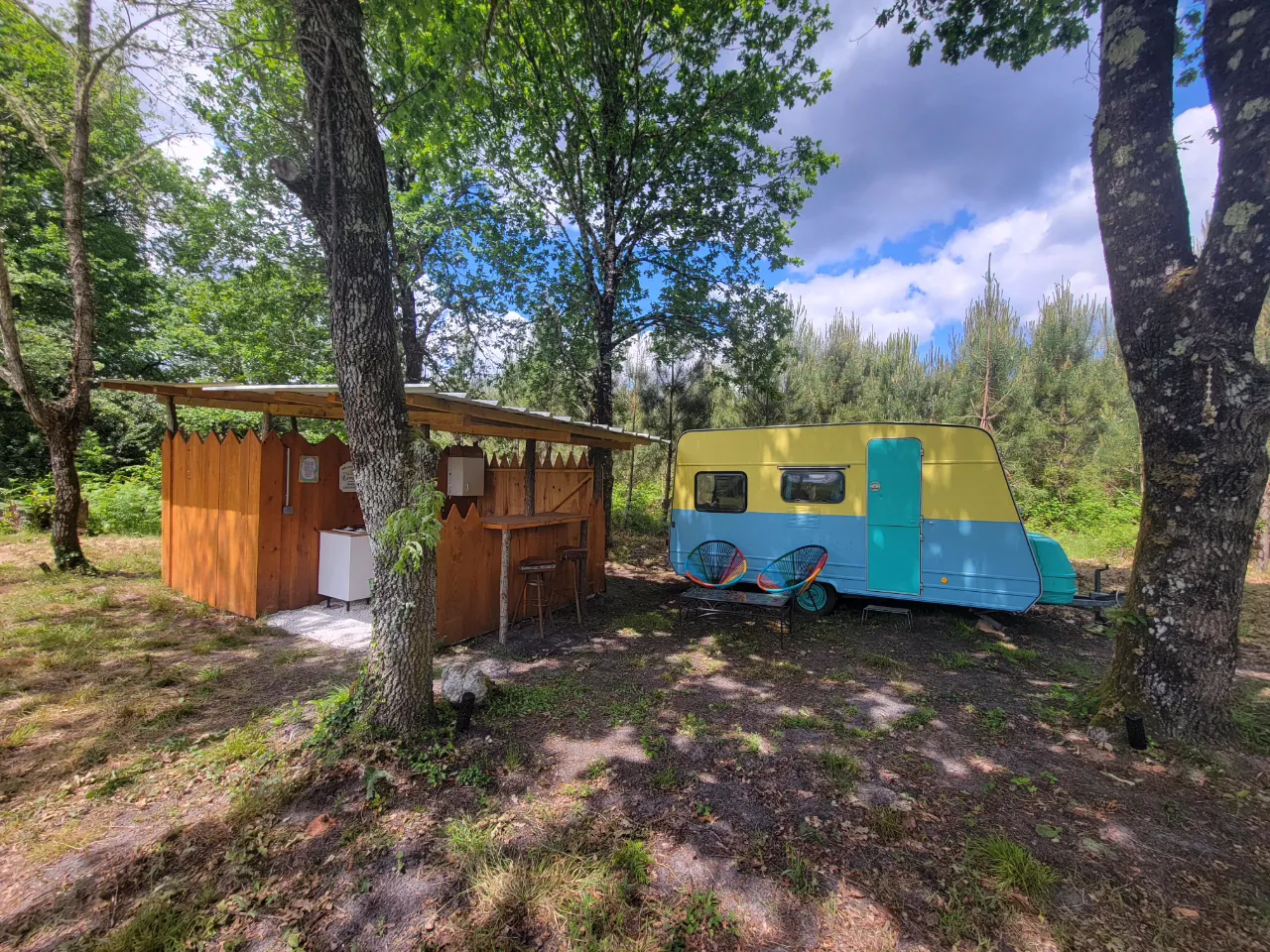 Caravane cosy au milieu des pins à Arengosse, photo 2