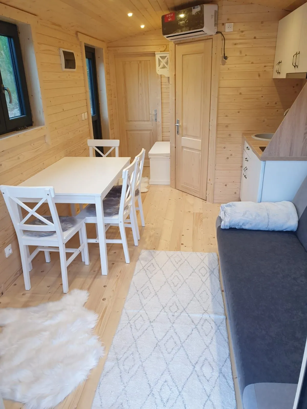 Chalet-Roulotte du Cians à Péone, photo 6