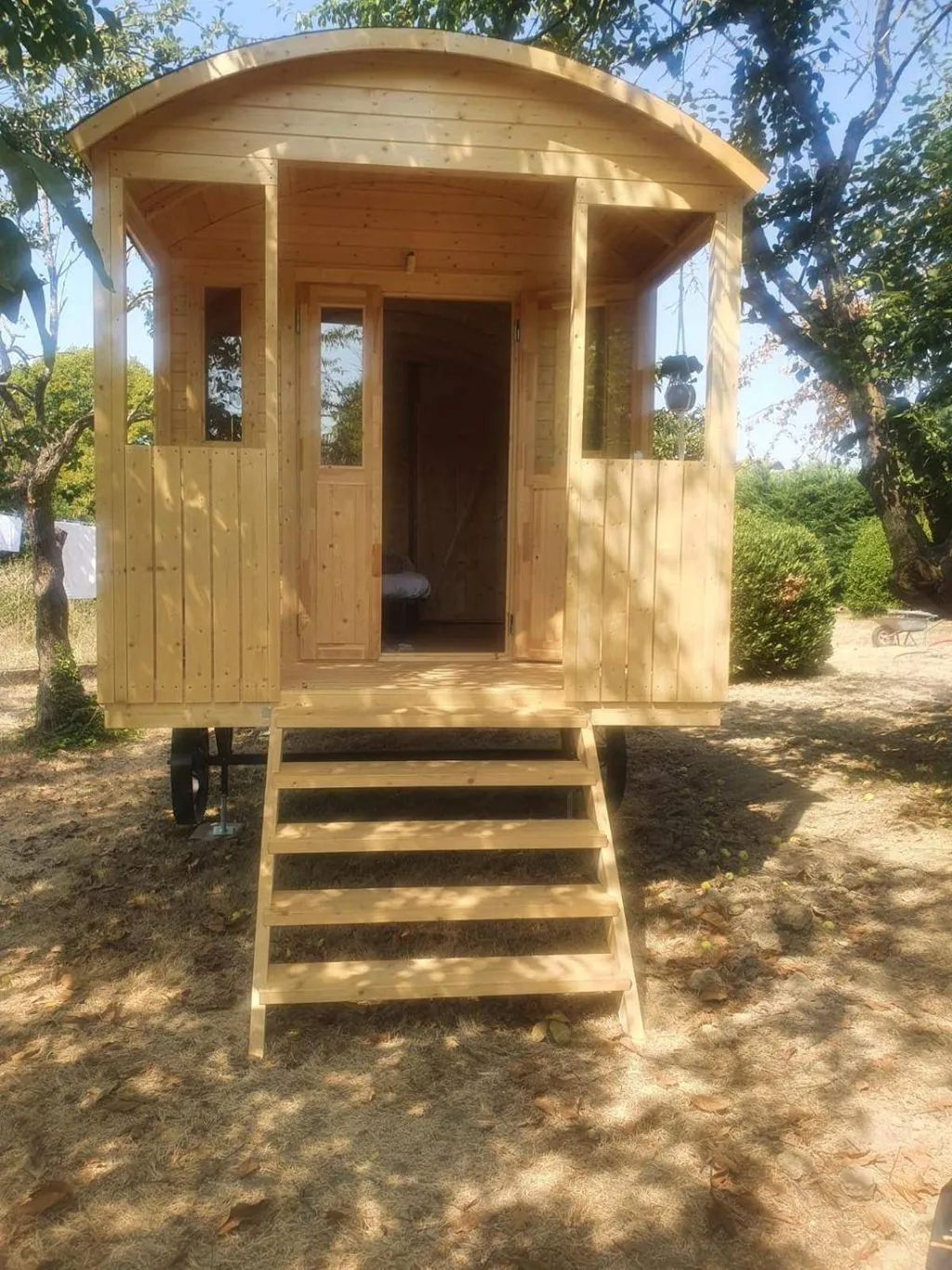 La Roulotte Dépote à Monbéqui, photo 4