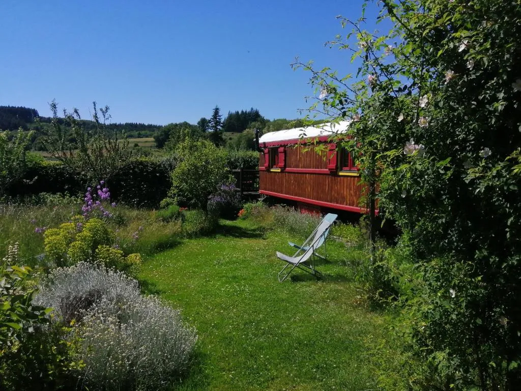 La Roulotte de la Fay, roulotte à Dompierre-les-Ormes