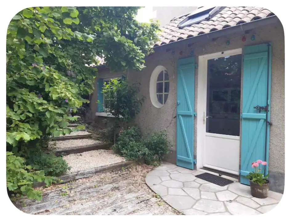 Roulotte de la maisonnette vintage à Montmorillon, photo 2