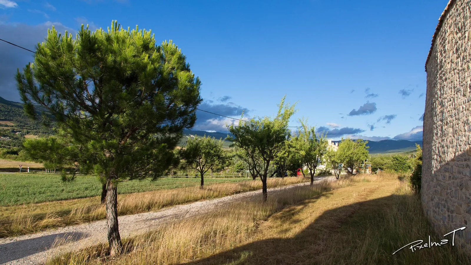 Roulotte des Amandiers à Saint-Auban-sur-l'Ouvèze, photo 6