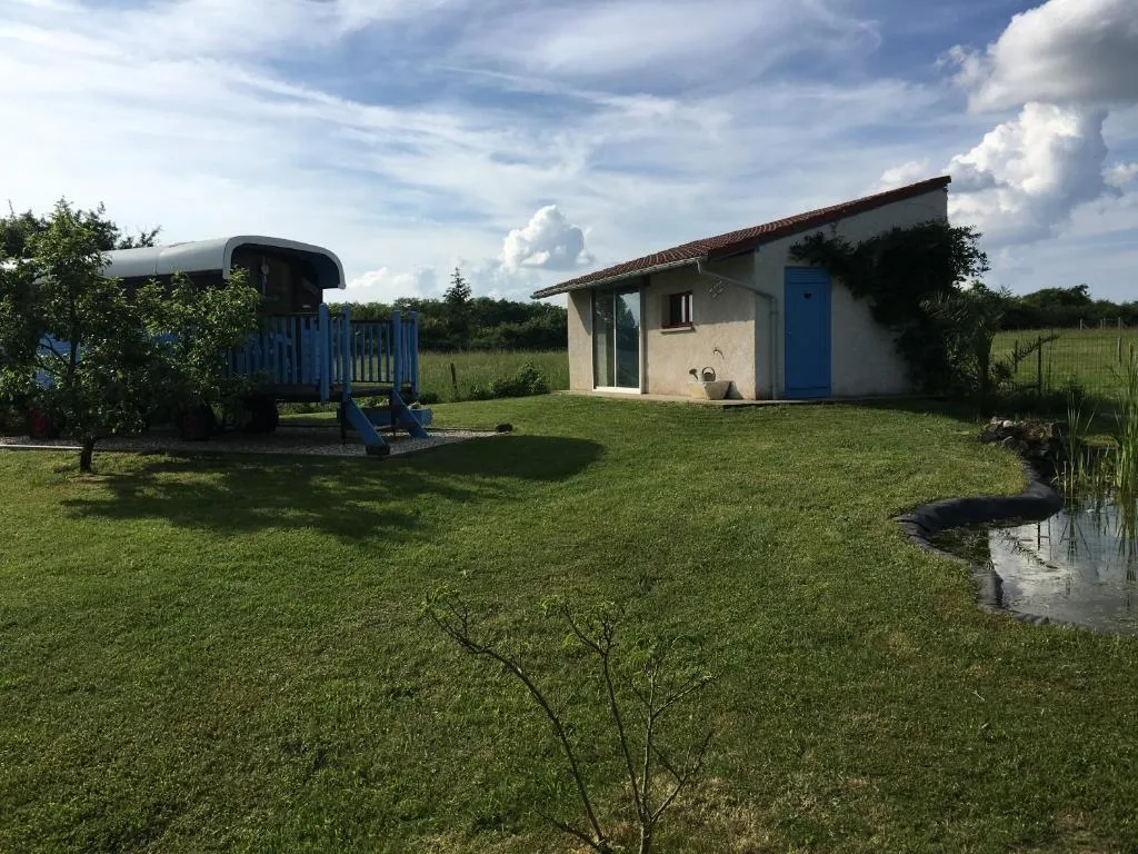 La Roulotte des Amis à Ousson-sur-Loire, photo 3