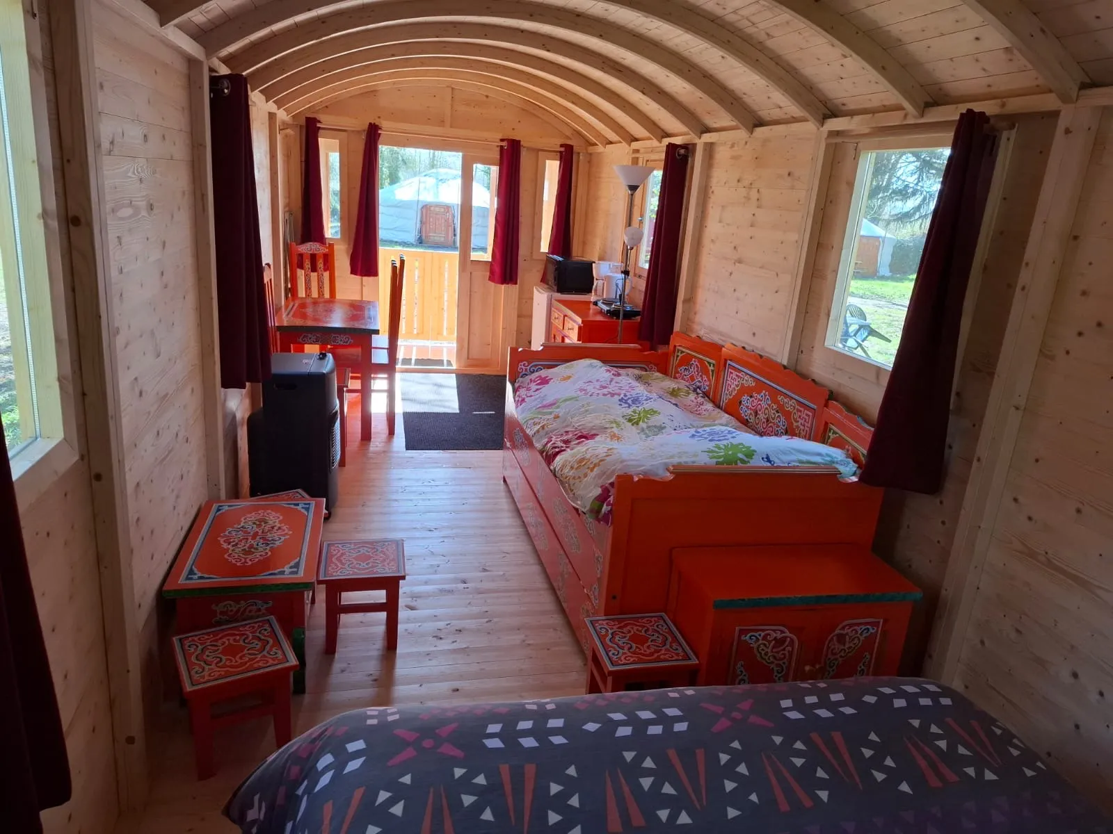 La roulotte du village insolite à Saint-Benoît-des-Ondes, photo 6