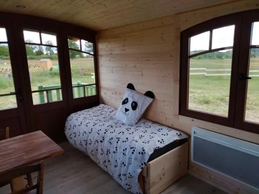 La roulotte équipée de Cérans à Cérans-Foulletourte, photo 5