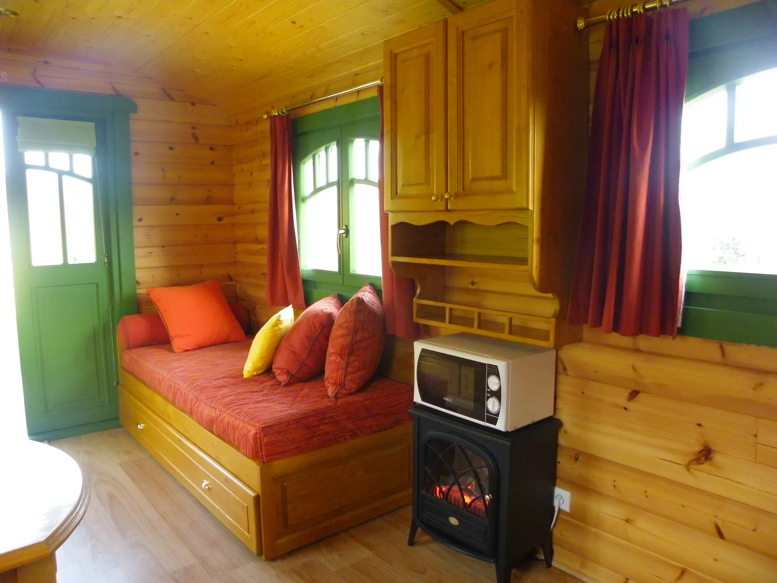 Roulotte-Gîte des Korrigans à Brasparts, photo 7