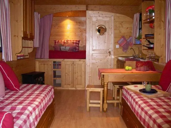 Roulotte Gîte Luxe d'Escapa à Estipouy, photo 4