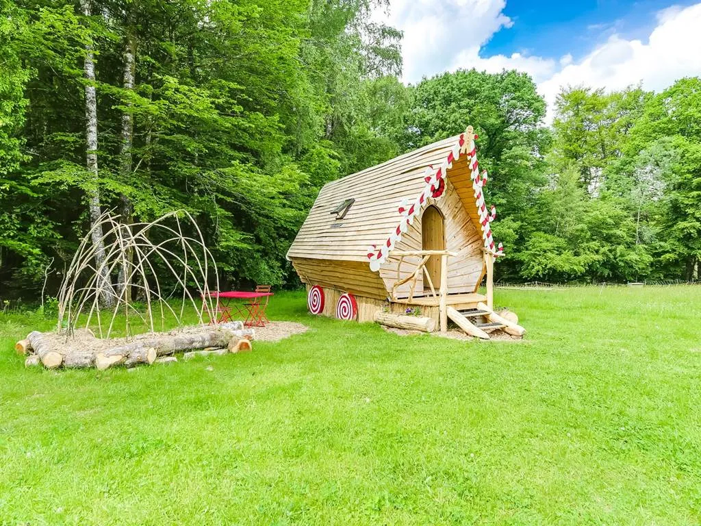 Roulotte Hansel et Gretel du Verbamont, roulotte à Claudon