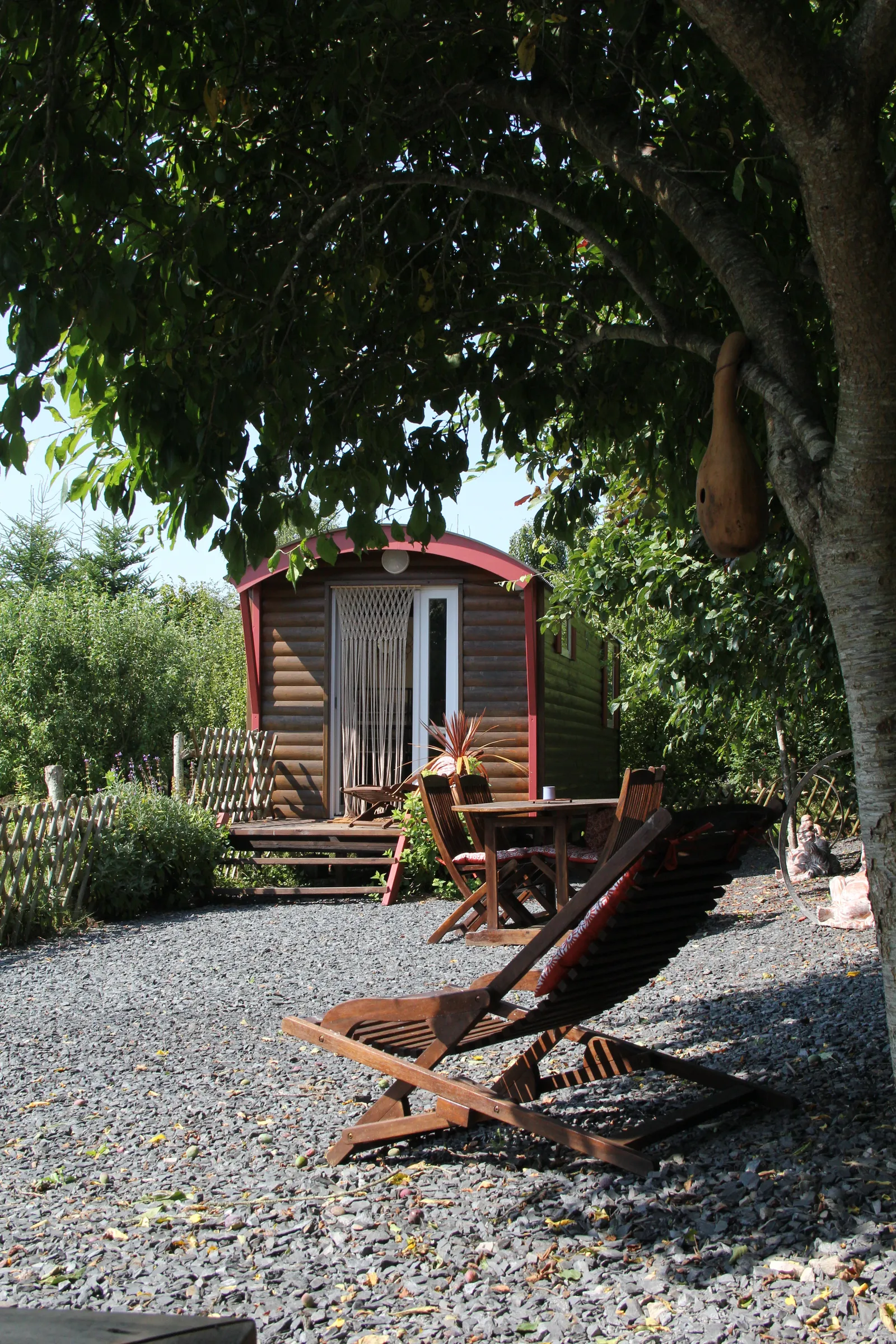 Roulotte Kala et son spa, roulotte à Champfrémont