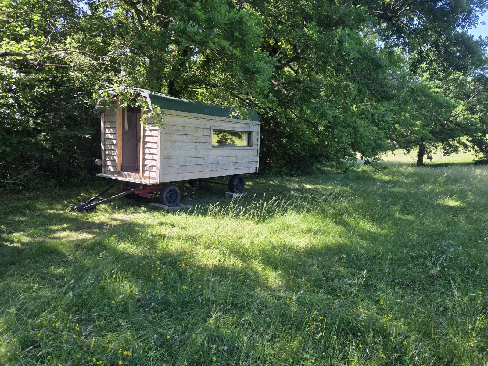 Roulotte le Riu de La Pauze à Camps-sur-l'Agly, photo 4