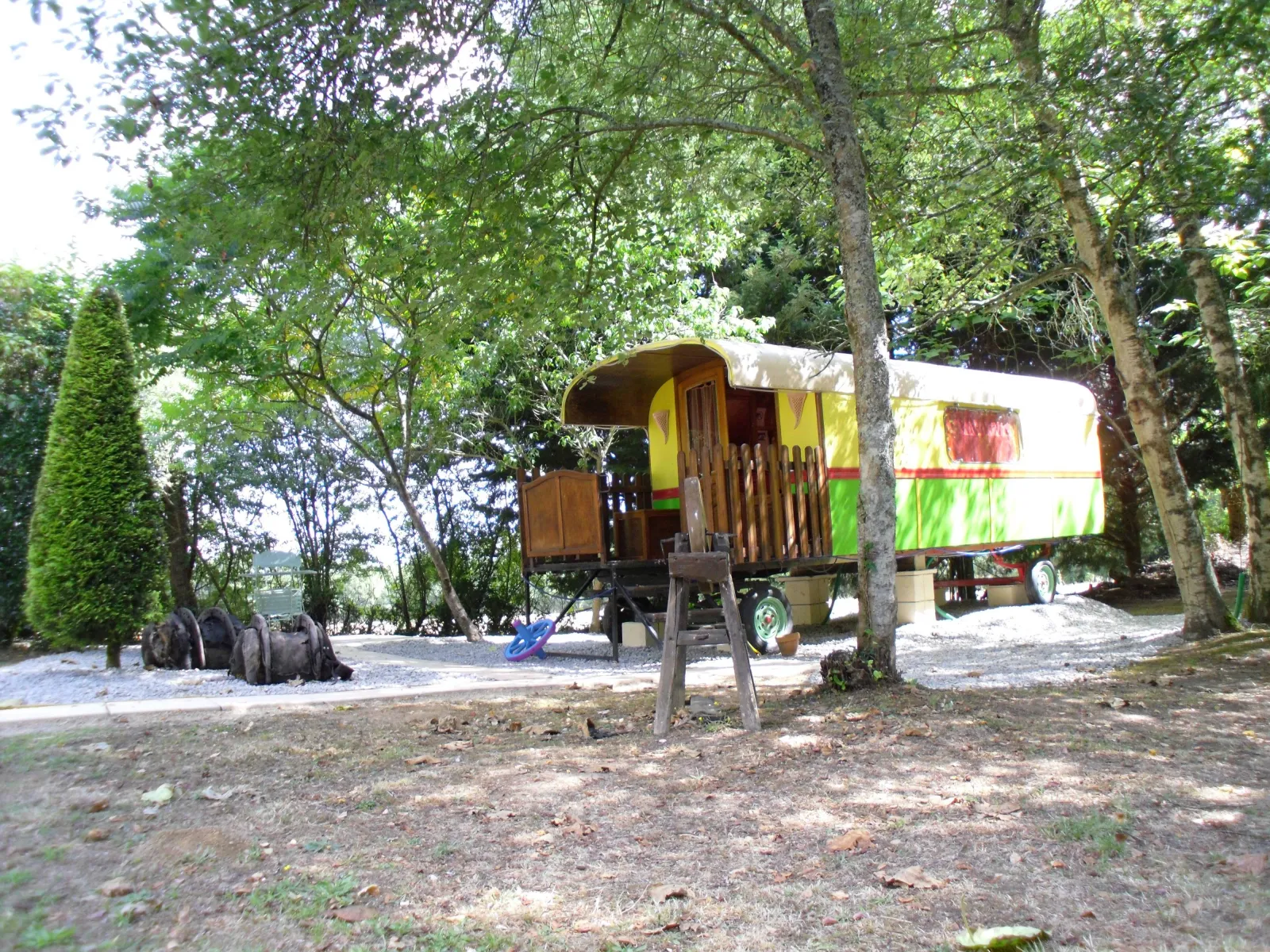 Roulotte Nino à Landeronde, photo 2