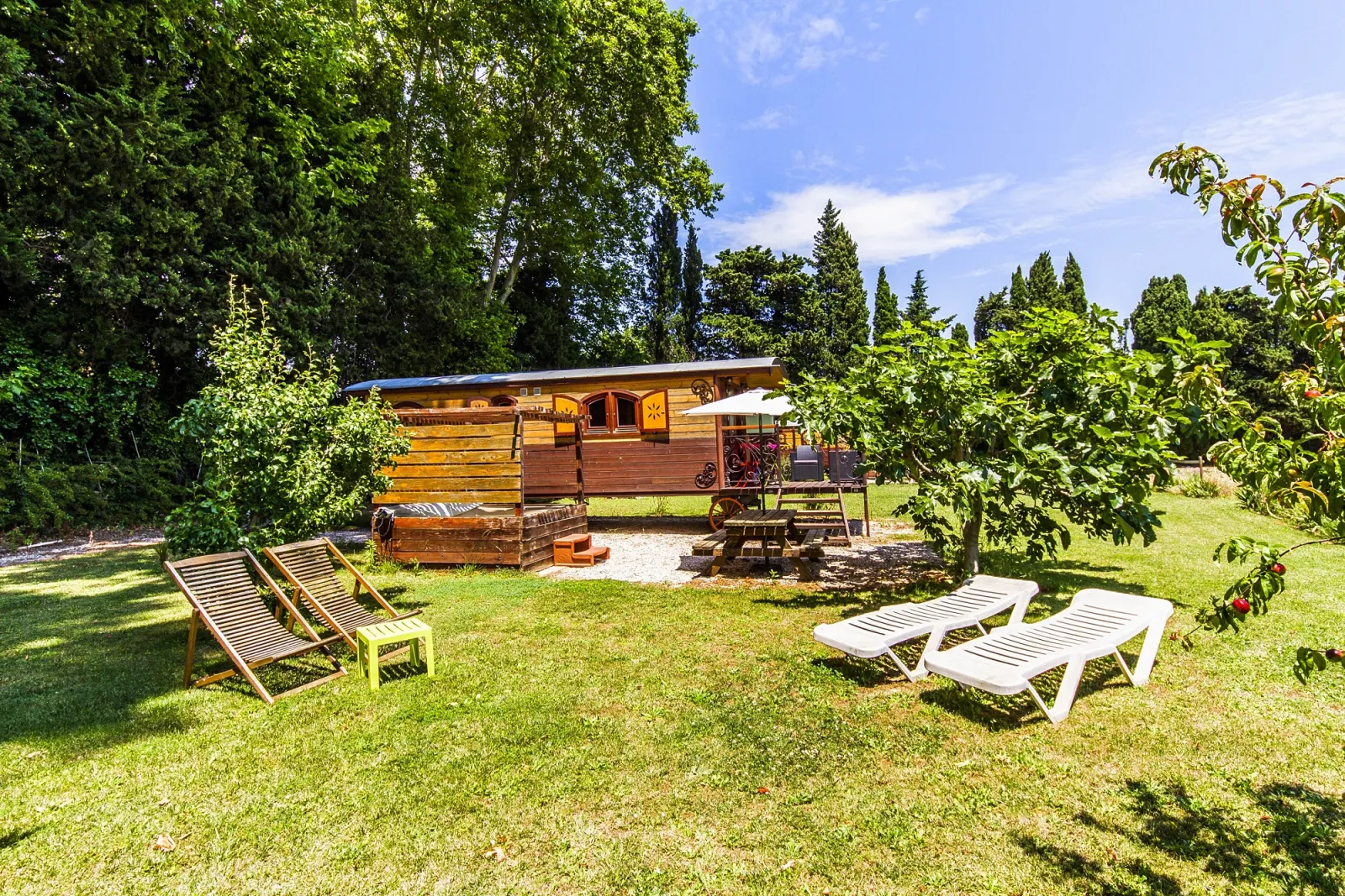 Roulotte Spa Gitane du Maraîcher, roulotte gitane à Elne