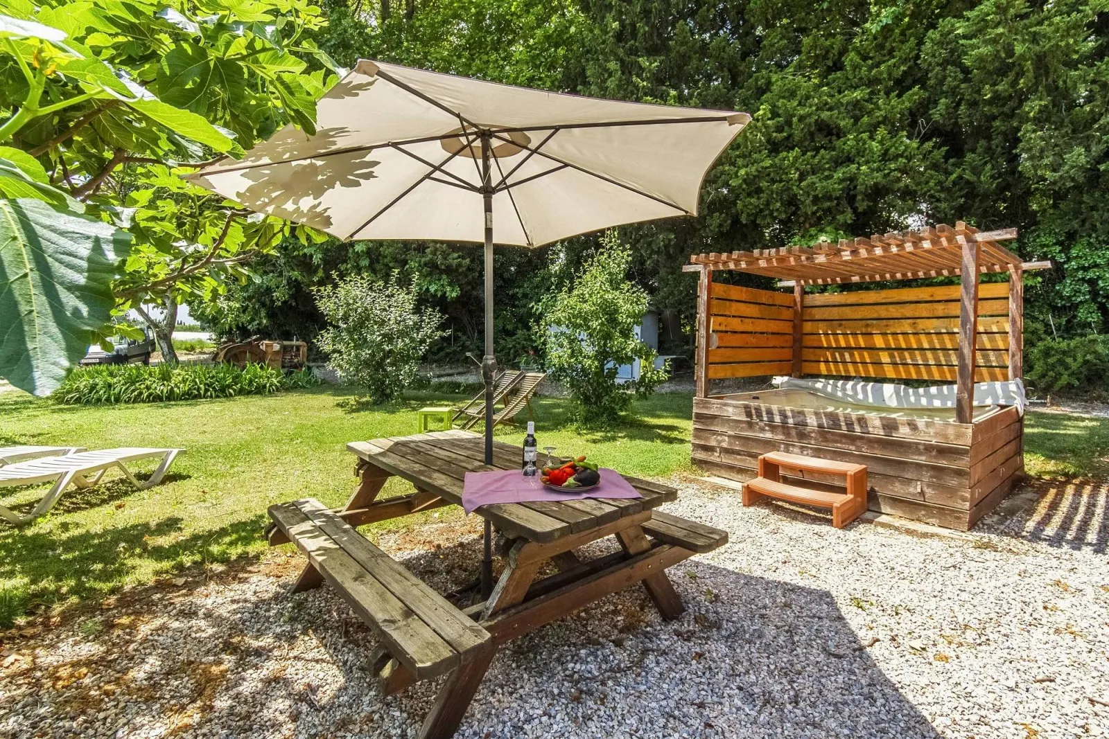 Roulotte Spa Gitane du Maraîcher à Elne, photo 4