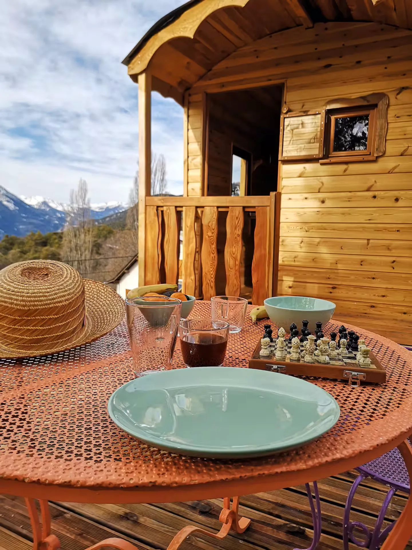 Roulotte Ubayenne à Barcelonnette, photo 2