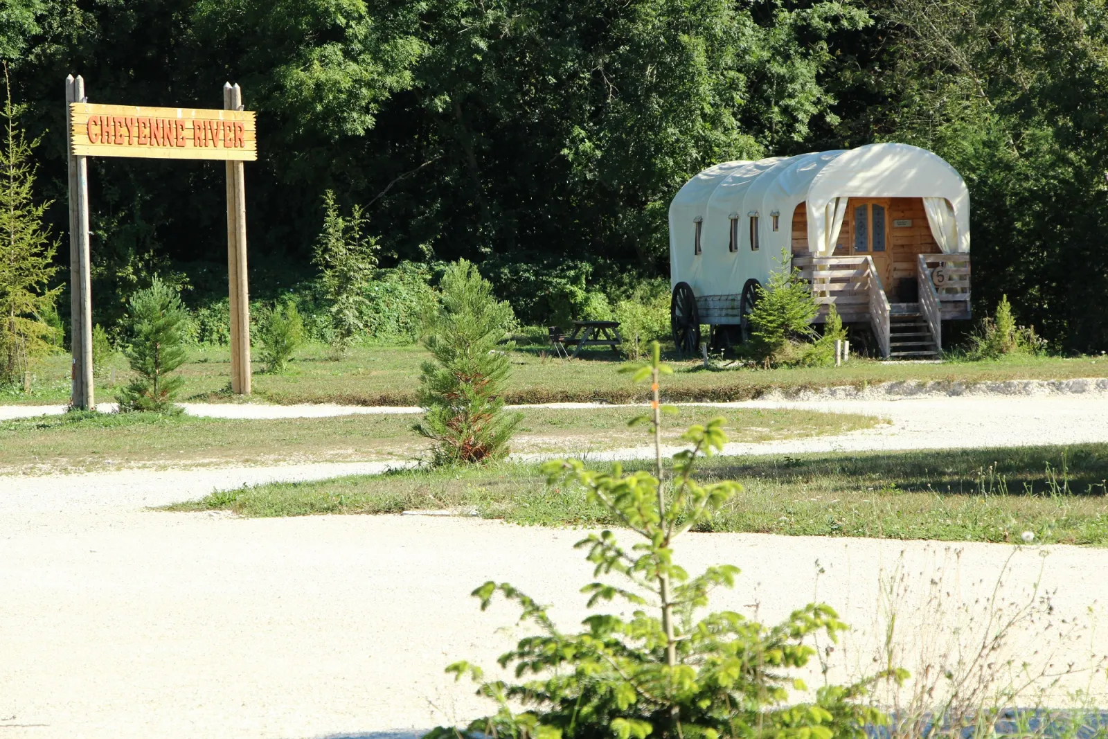 Roulotte Western City n°2 à Barberey-Saint-Sulpice, photo 3