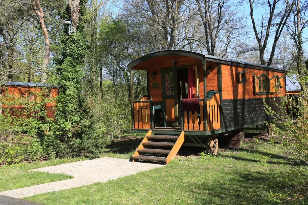 Roulottes de Bois le roi, roulotte à Bois-le-Roi
