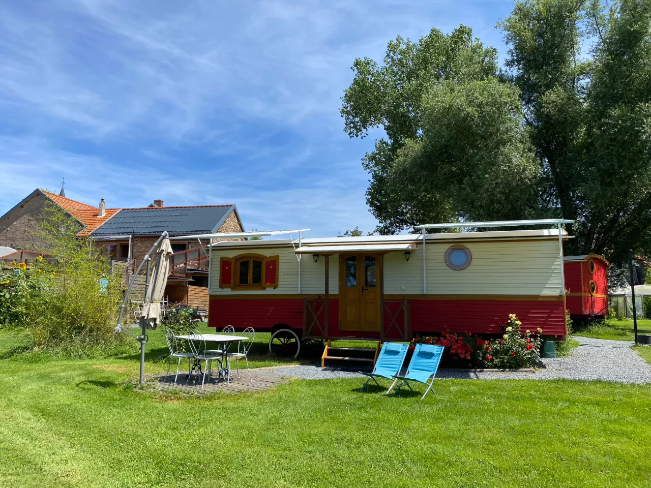 Roulottes des Combrailles à Saint-Pardoux, photo 2